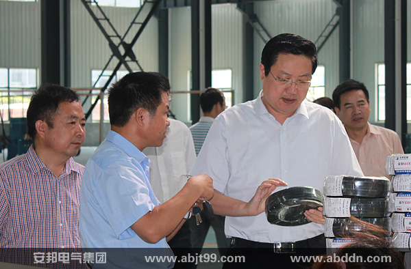 ��ί��ӛ��|���^��늰��aƷ