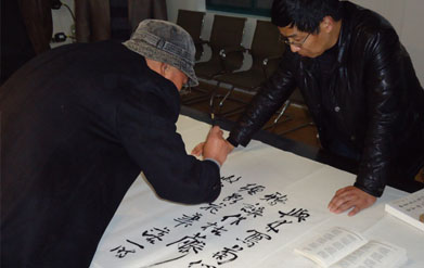 �����Е����f����ϯ�S�������ùP����ȣ�