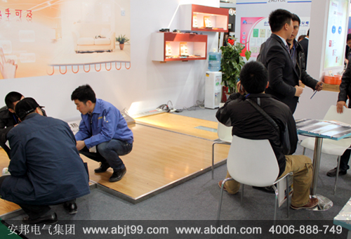 ����늰��չ���F���D