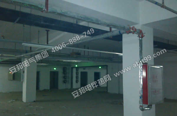 ����܇�������ܵ�늰��ϵ�y