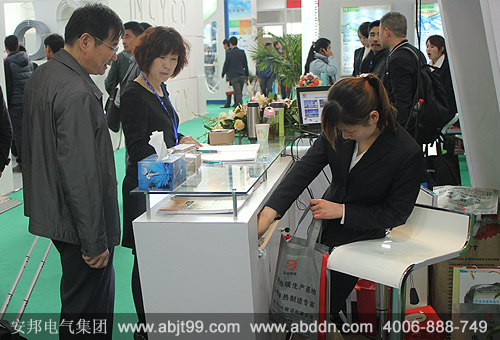 ����늰��չ���F���D